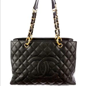 Chanel Black Caviar Leather Purse